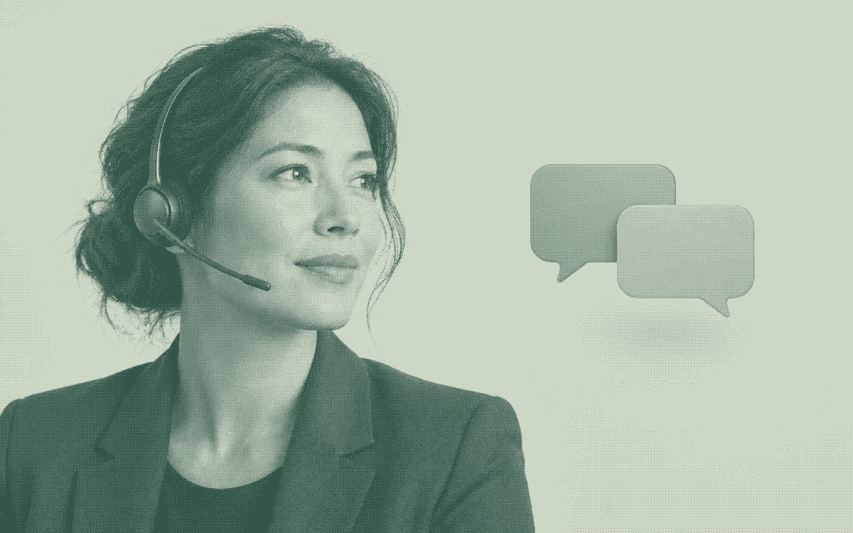 An invented service specialist beside two small dialogue bubbles that meet.